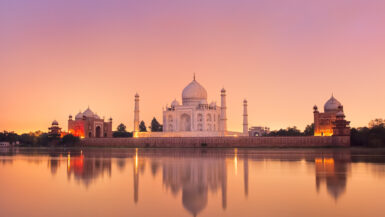 Der Taj Mahal in Pfirsichtönen